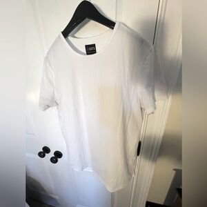 Cuts Clothing size xl white tee